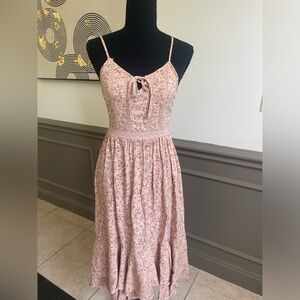 Japna Floral Midi Dress